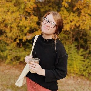 Meet your Posher, Anna